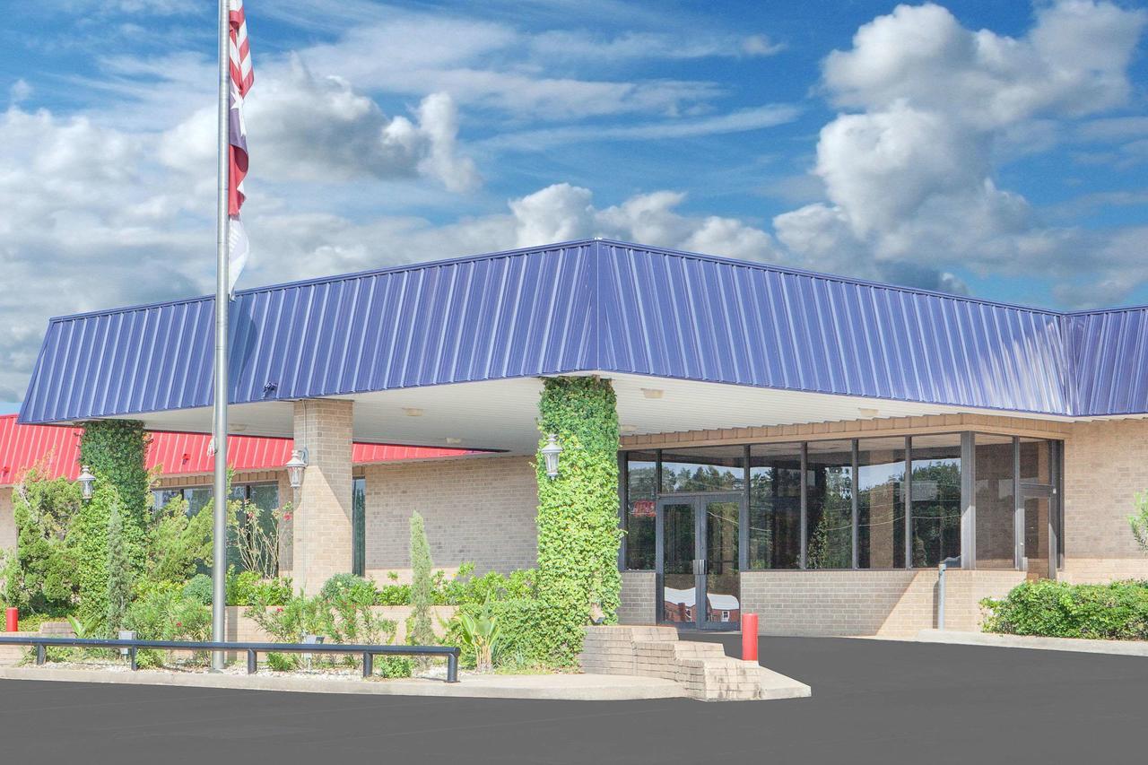 Knights Inn Crockett 外观 照片